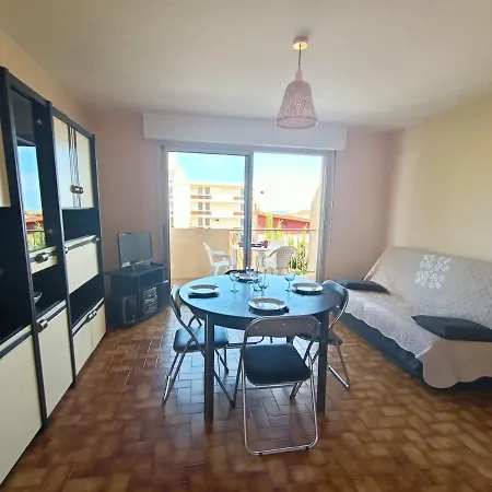 Pour 4 Personnes A 50m De La 4lp2a8 Narbonne-Plage