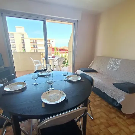 Apartment Pour 4 Personnes A 50m De La 4lp2a8 *